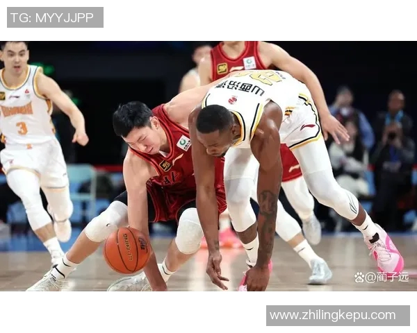 北京篮球队技术变革引发热议探索新战术与训练理念的结合之路 北京篮球队技术变革引发热议探索新战术与训练理念的结合之路